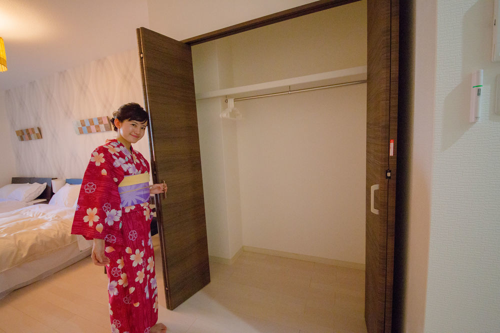 Aparthotel Japaning Briller